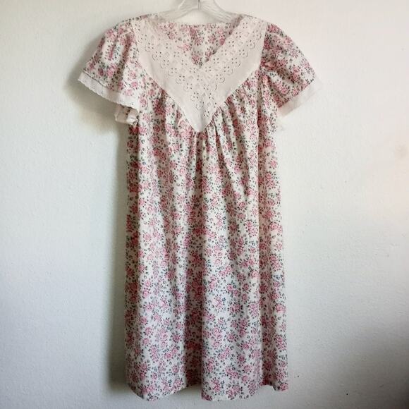 Vintage Prairie Nightie Pink Roses Adult M / L Cottage Core Cotton White Eyelet - Picture 8 of 8